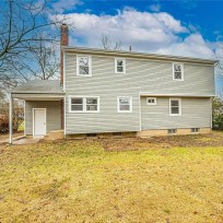 completely-renovated-house-in-kings-park_3.jpg